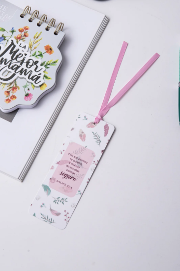 Imagen de Marcador de libro con ribbon. Estarás Seguro